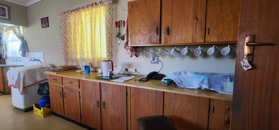 3 Bedroom Property for Sale in Ellaton North West